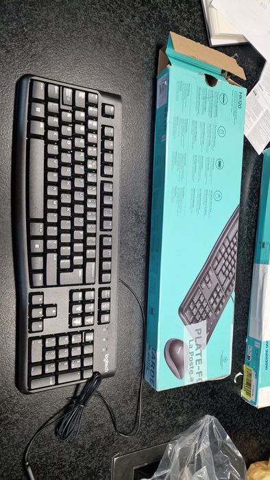 Klawiatura przewodowa logitech mk120