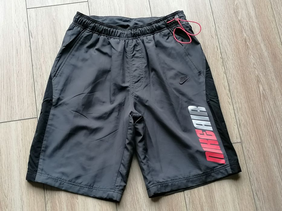 Spodenki NIKE Rozmiar S na wzrost 173cm Jak nowe ! Szorty NIKE AIR