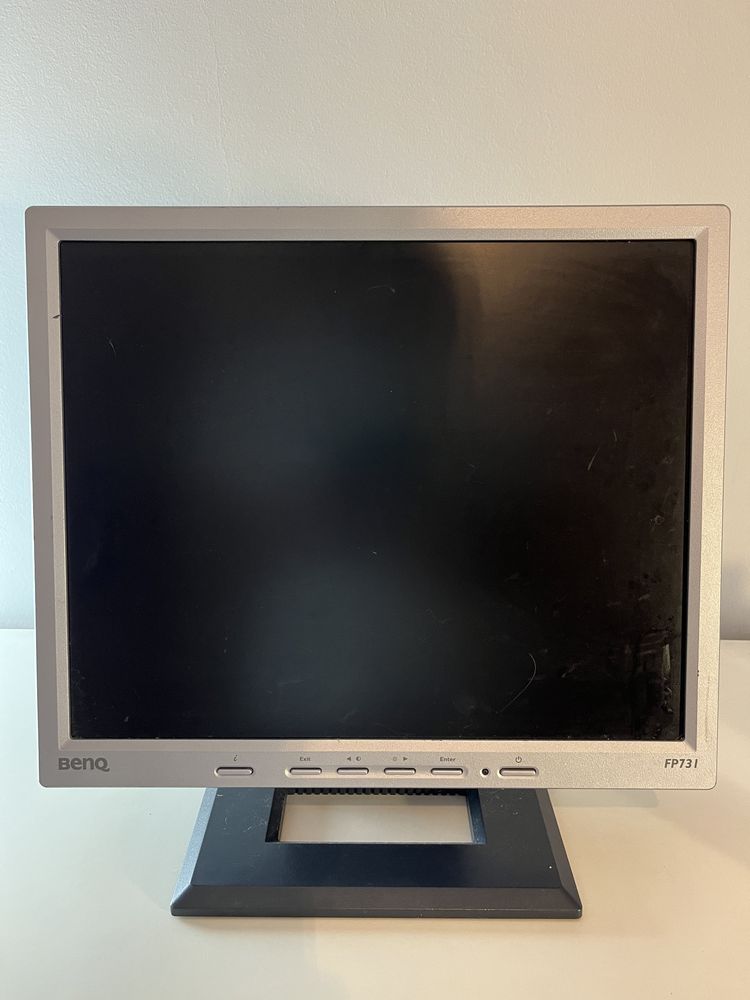 Monitor BENQ FP731 17”