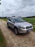 Toyota RAV4 2006 rok