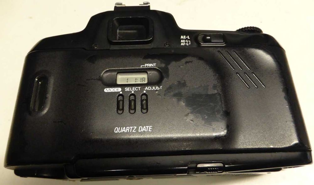 NIKON F-601 Quartz Date