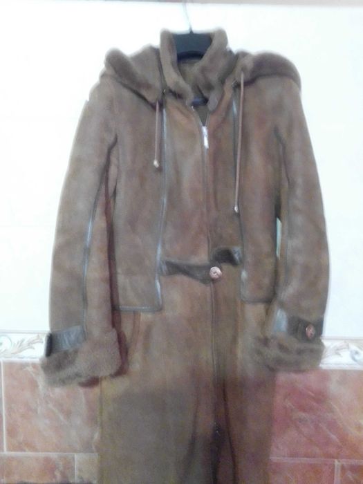 Продається   жіночя   дублянка