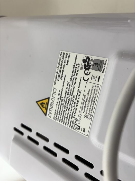 Kostkarka do lodu Ambiano 120W