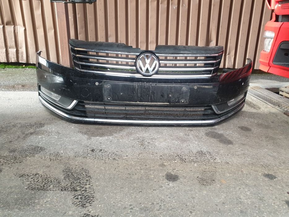 Zderzak przedni przód komplet Passat B7 PDC spryskiwacze 10-14r