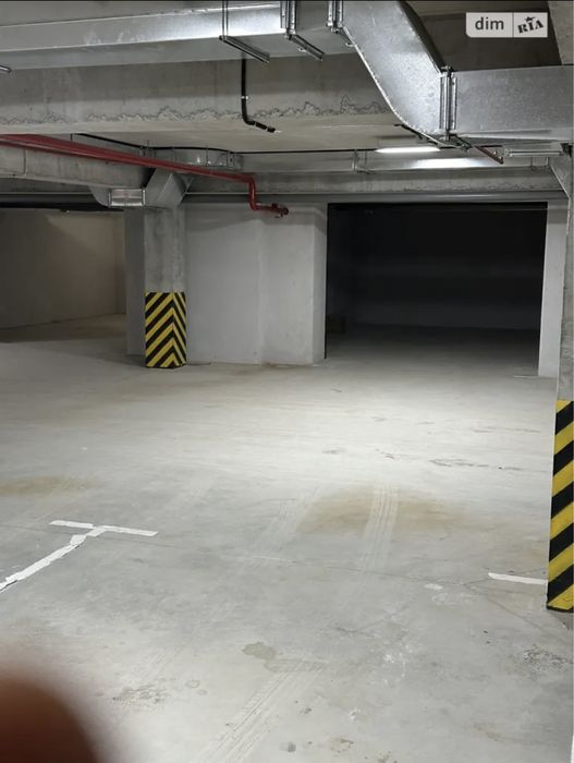 Продам гараж, 31.5кв, по вул. Галицькій 7