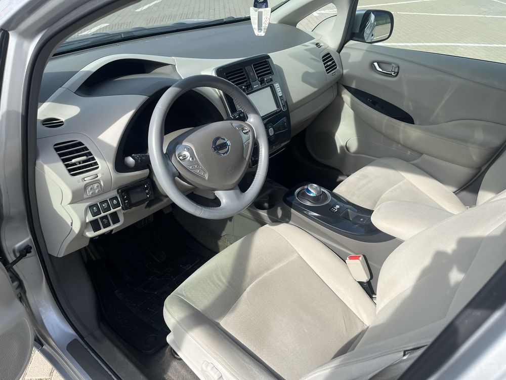 Продам Nissan Leaf 2011 року