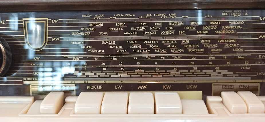 Radio válvulas Telefunken Gavotte 8 Export 1957