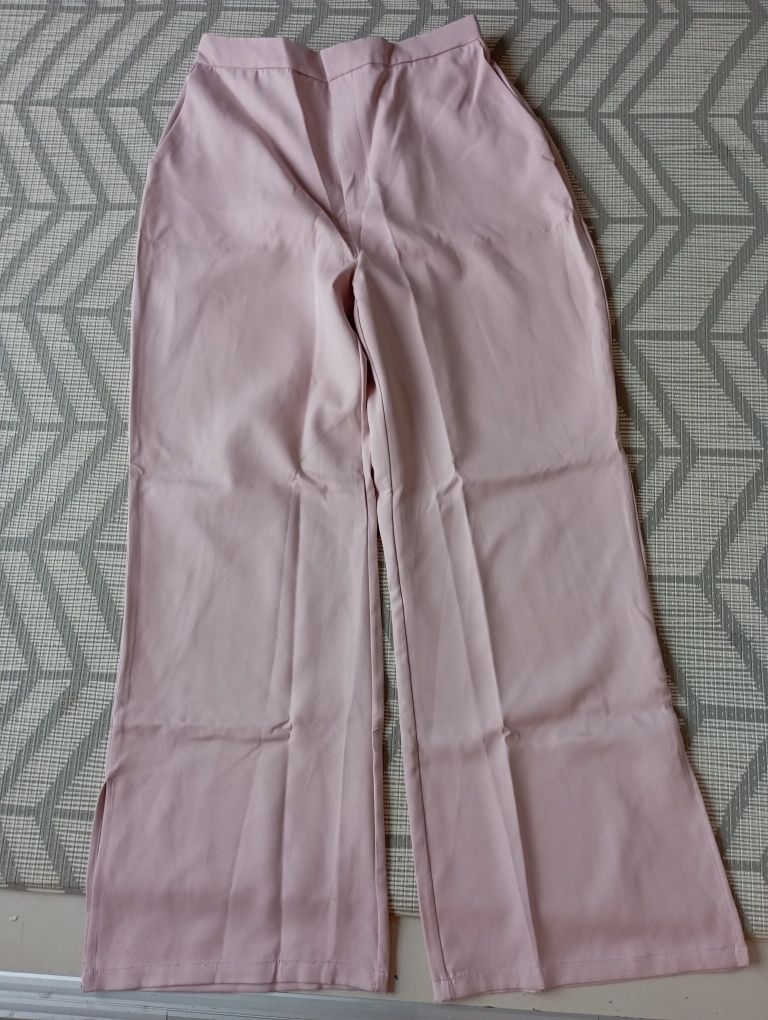 Materiałowe spodnie rozmiar 42 in the style