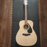 Yamaha F310 – prawie nowa gitara akustyczna + pokrowiec