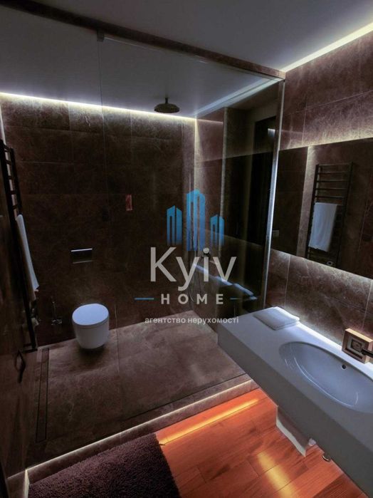 Аренда видовой 2к квартиры, 135м2, ТЦ Silver Breeze! 10мин до Печерска