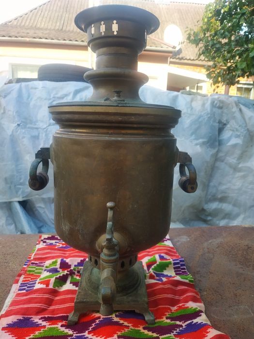 Самовар на вугіллі Баташова старовинний латунний