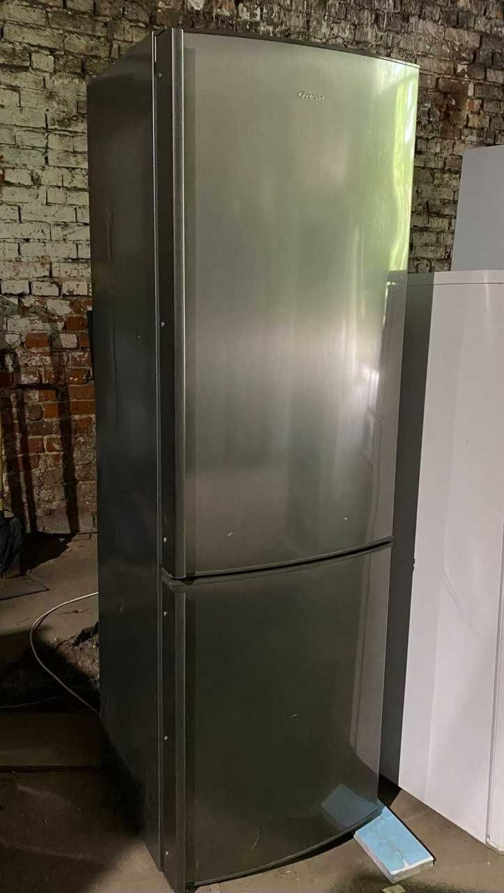 Холодильник Gram KF30456-01X (185 см) з Європи