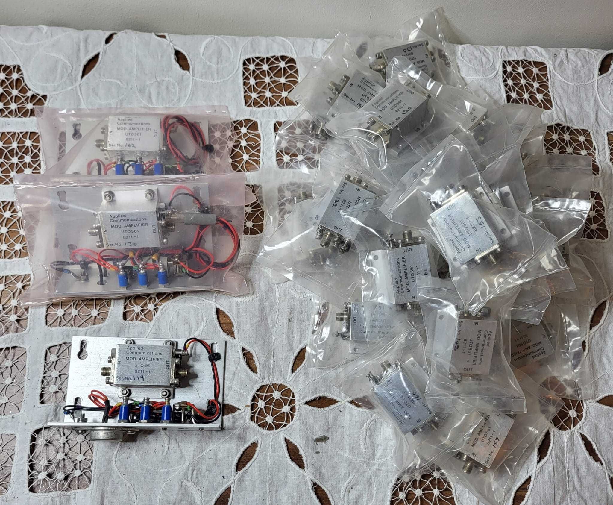 Zestaw elektroniki [ wkłady do watomierzy, wzmacniacze itp]
