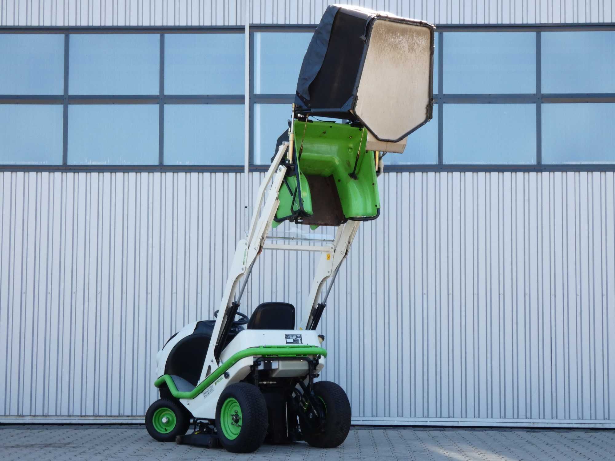 Traktorek kosiarka Etesia Hydro 100 Diesel 20HP (300502) Baras