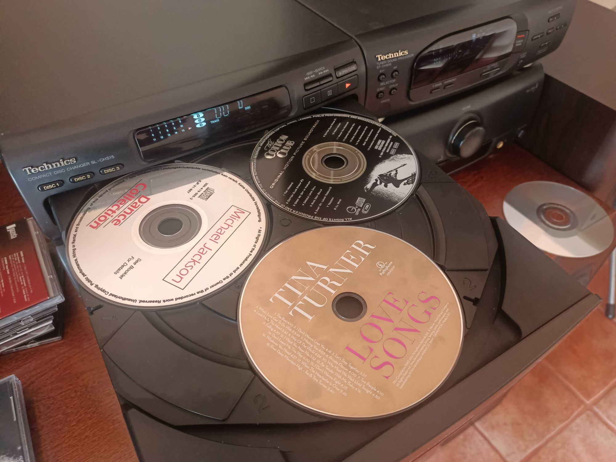 Technics wieża ze zmieniarką CD + pilot