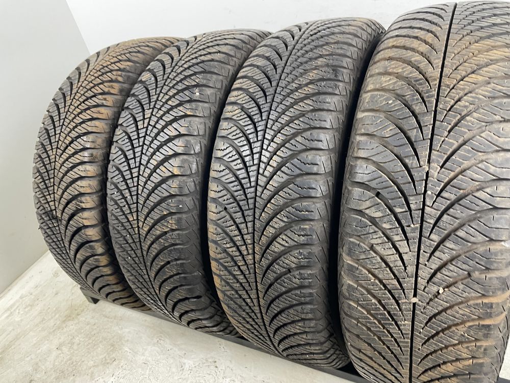 175/65R14 86T Goodyear Vector4Season Gen-2