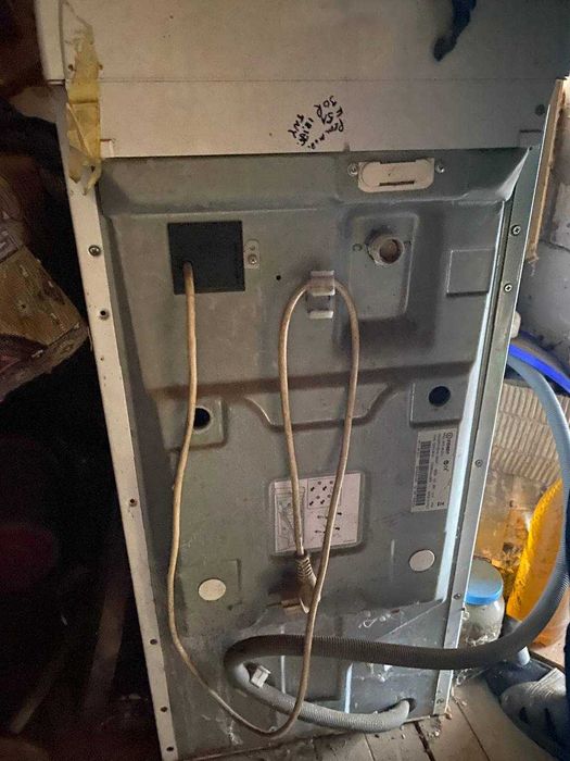 пральна машинка indesit (на деталі)