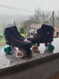 Patins 4 rodas.