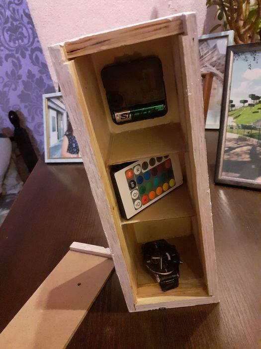 Часы корабль иди лофт.