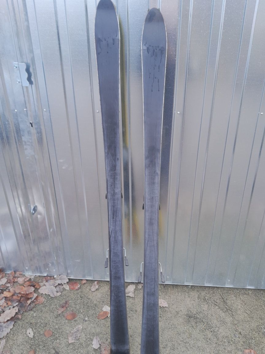 Narty Axces CR30 Carving 156cm