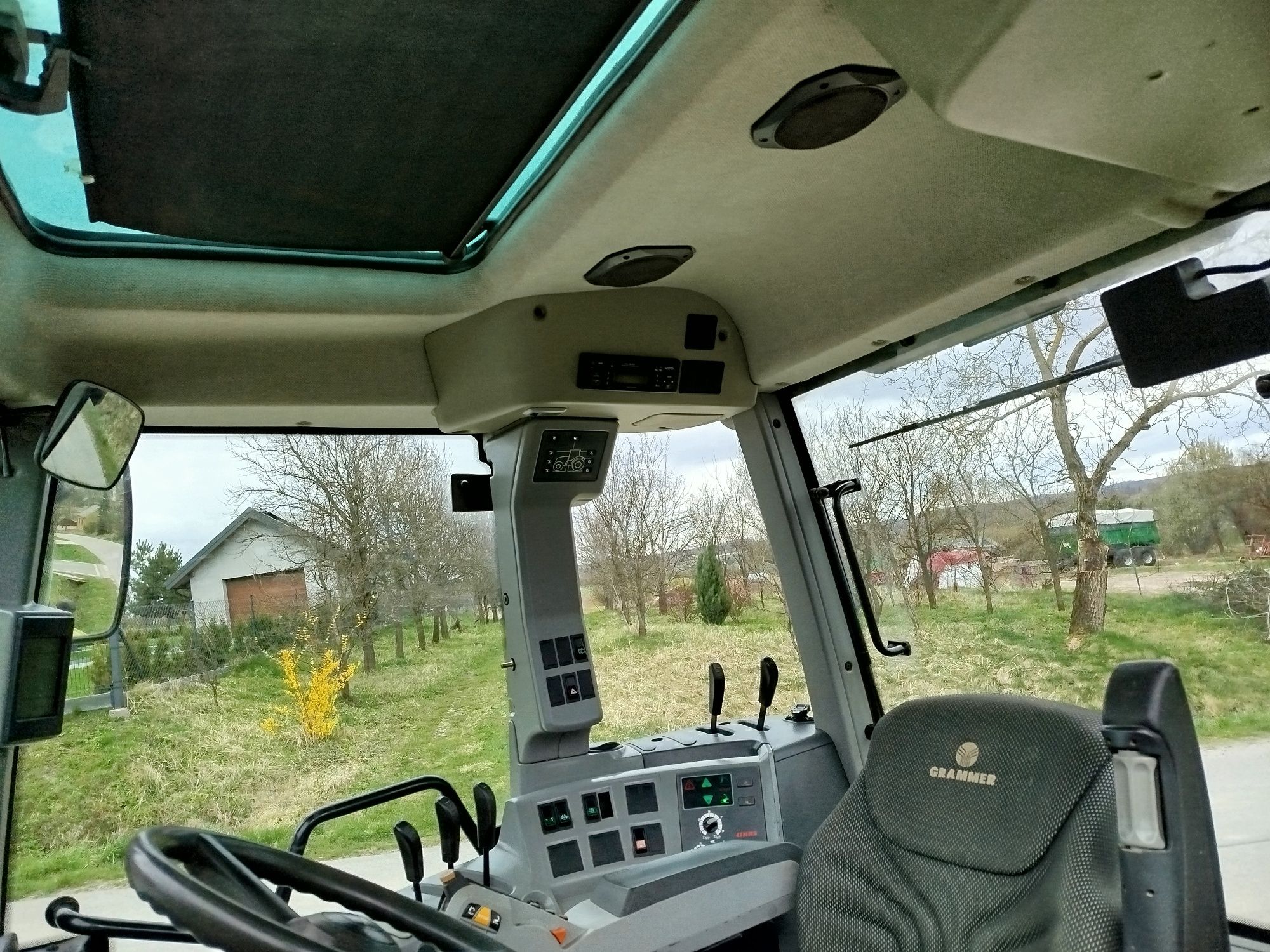 Claas Arion 510 cena Brutto case mxm 190