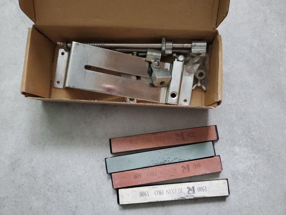 Точилка для ножів Ruixin pro