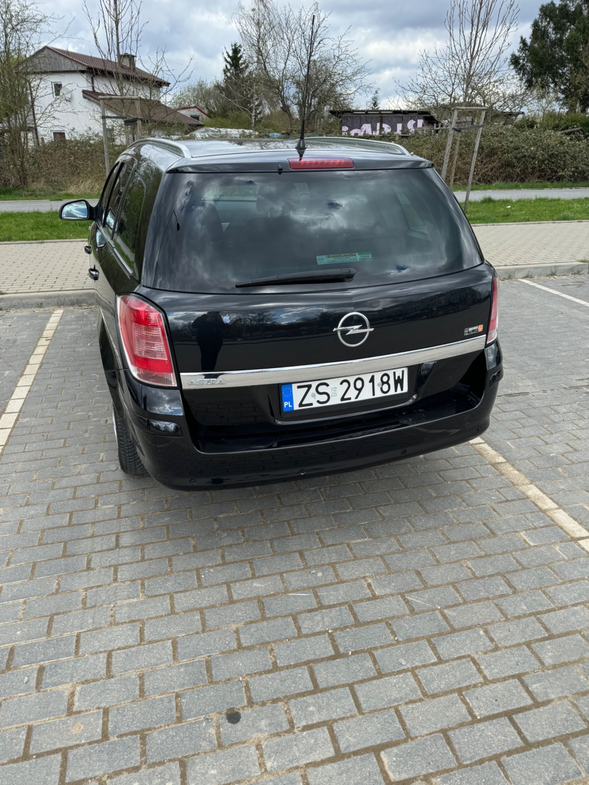 Opel Astra H 1.6 benz+LPG 2011