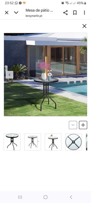 Mesa de jardim com duas cadeiras