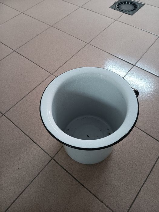 Bacio alto em esmalte