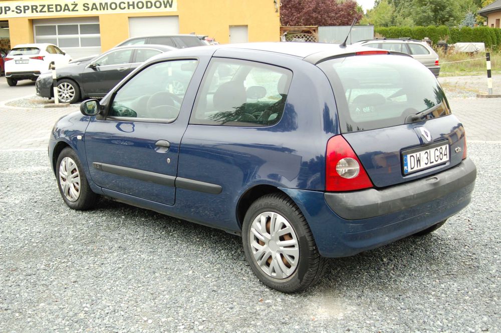 Renault Clio 1.2 Ben. 2006 w Dobrym Stanie z Ważnym Przeglądem i OC
