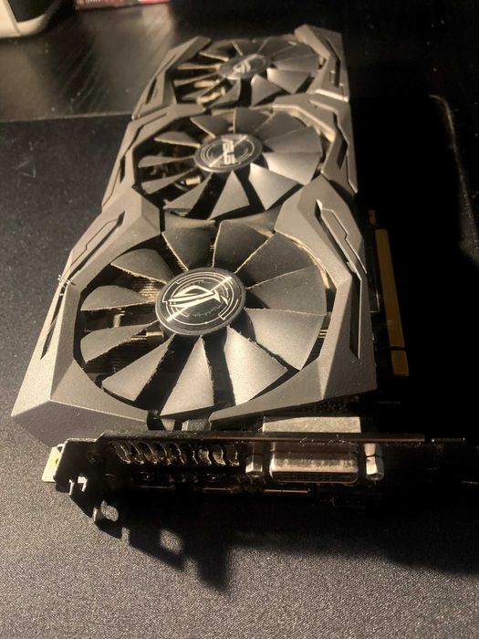 Placa Gráfica Asus Strix GTX 1060 OC 6GB