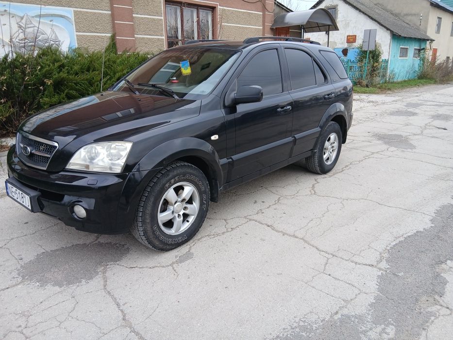 Машина У харошому Стані 2.5 дизель Рік 2006