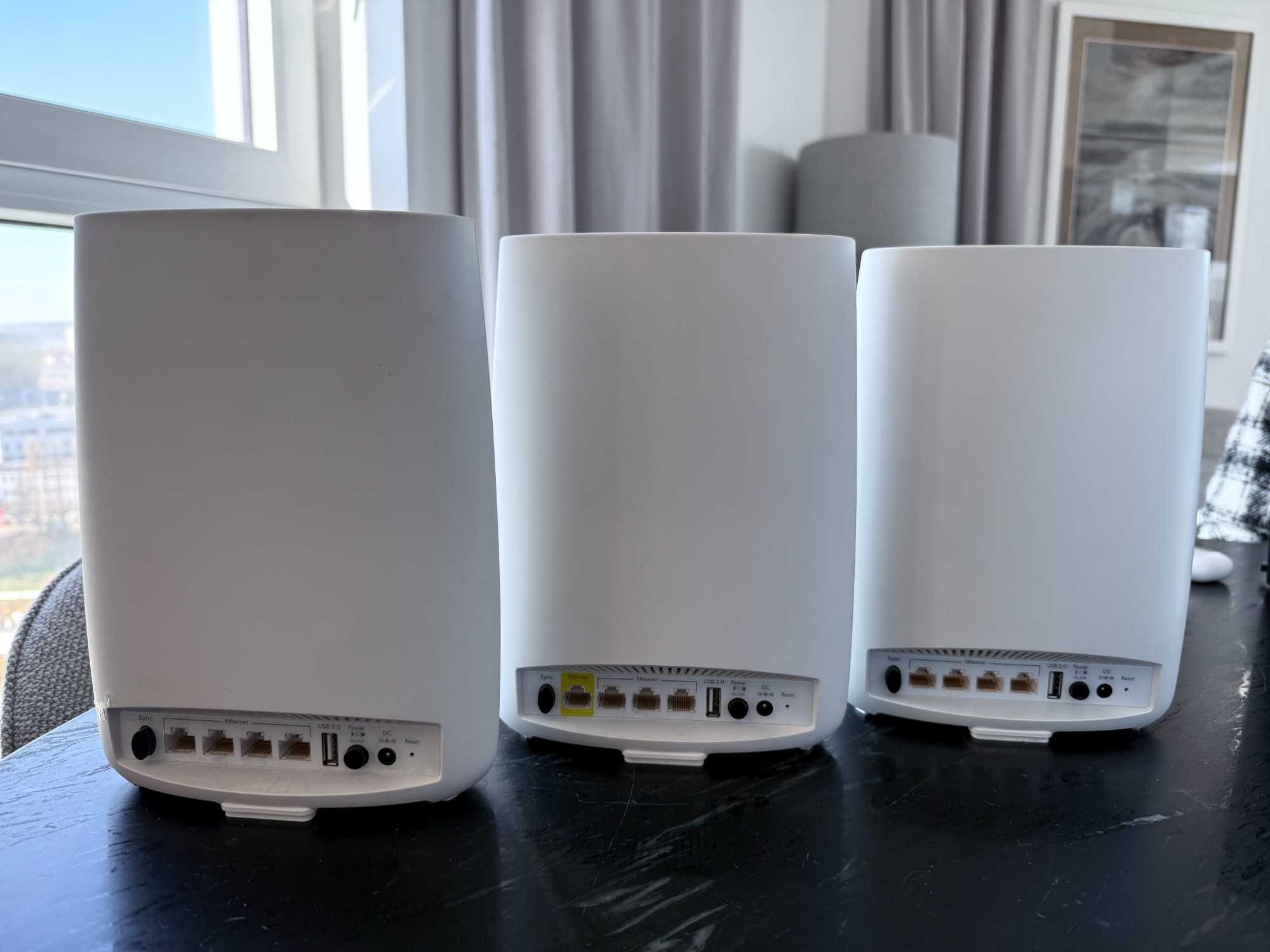 Netgear Orbi Mesh RBK50-100PES, router do domku jednorodzinnego