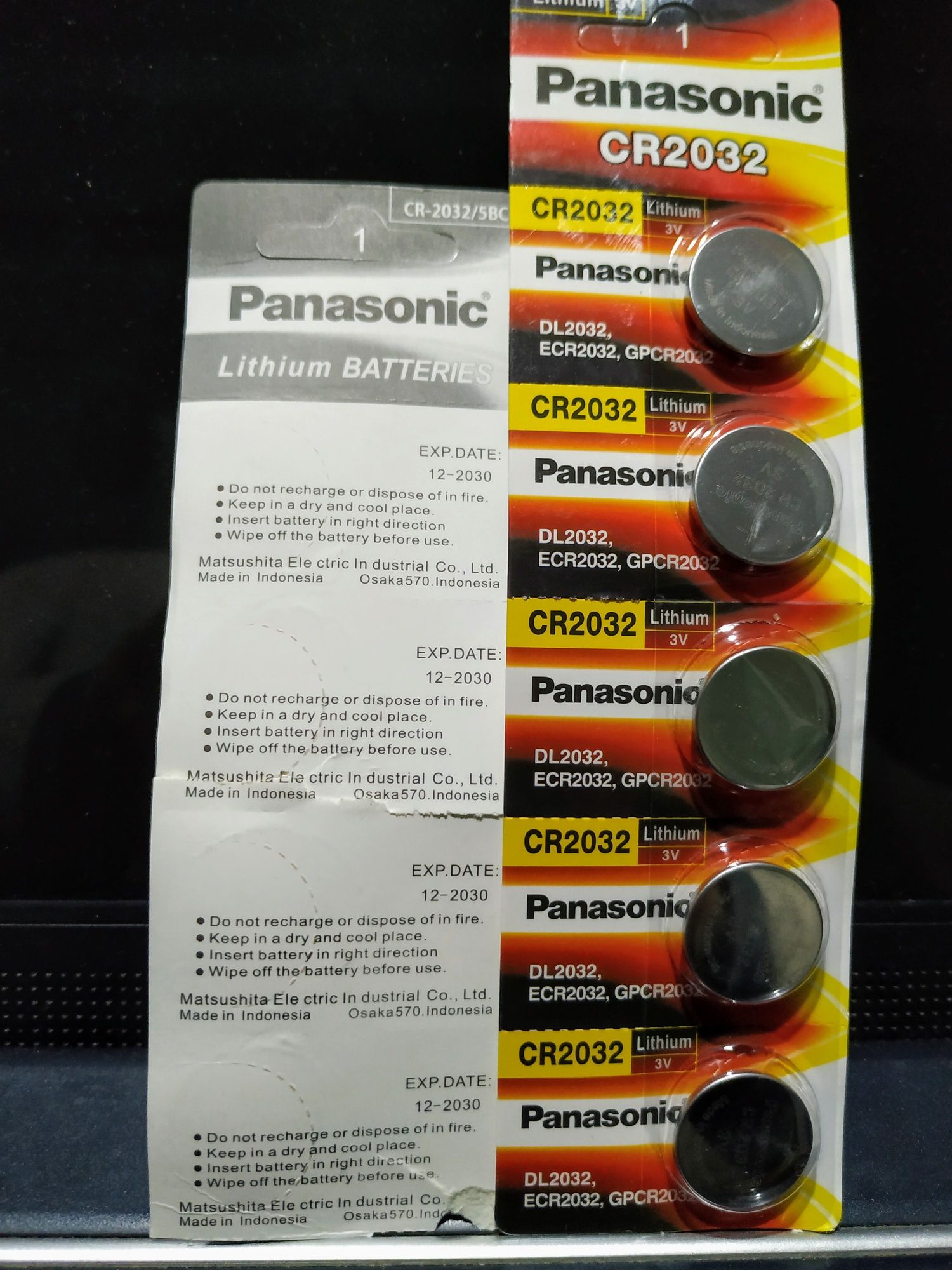 Pilhas lítio Novas Originais Panasonic CR2032 3V