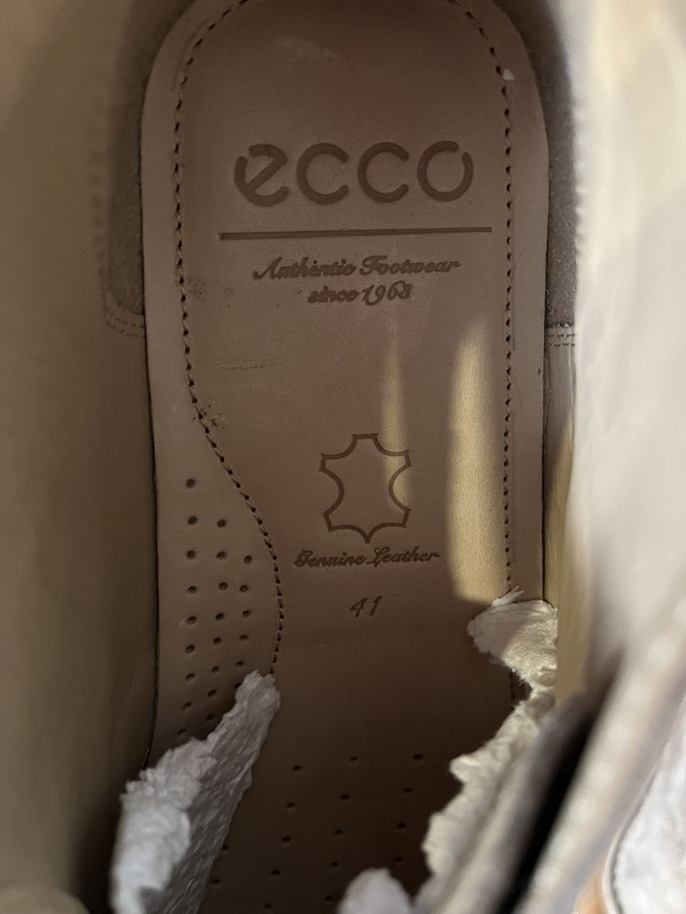 Чоловічі туфлі/черевики Ecco