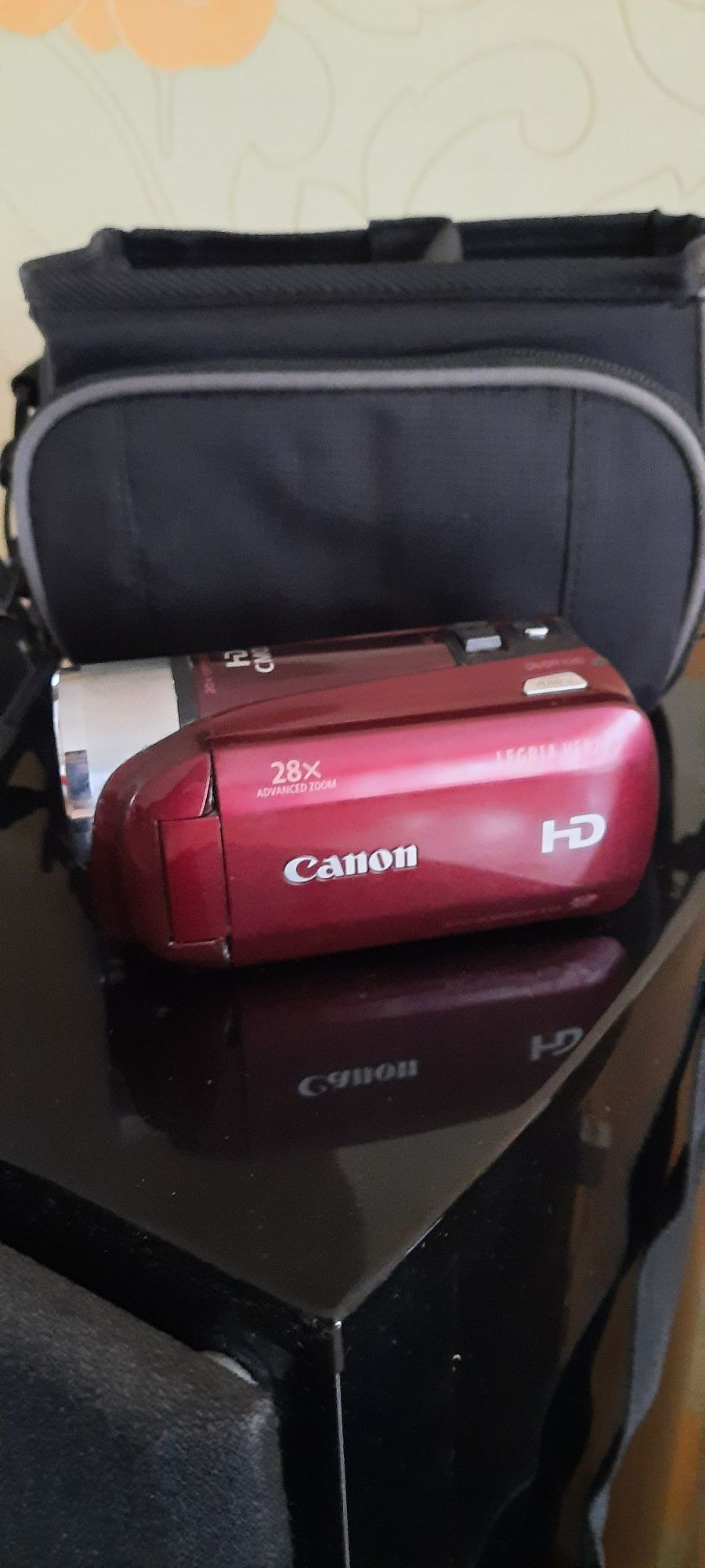Видеокамера Canon legria HF R26E