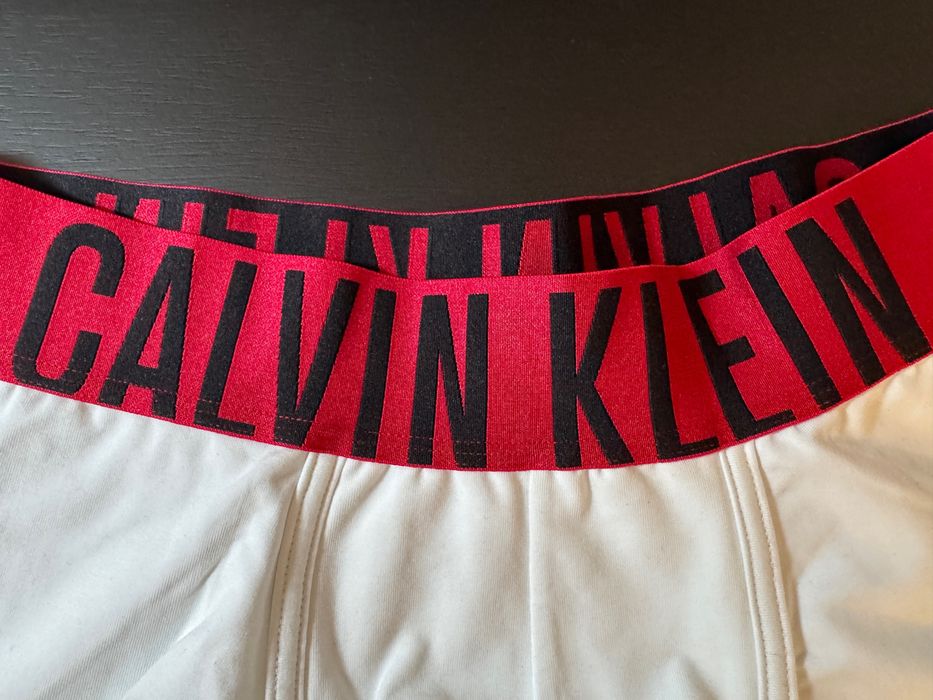 Bokserki obcisłe Calvin Klein białe rozmiar M niski stan