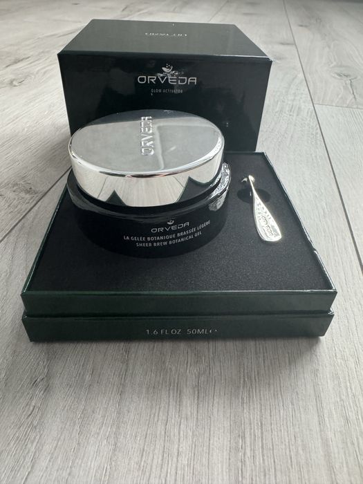 Orveda Зволожуючий гель для обличчя з ефектом ліфтингу та звуження пор