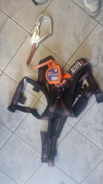 Urzadzenie samozaciskowe uprzaz nano lock 2m