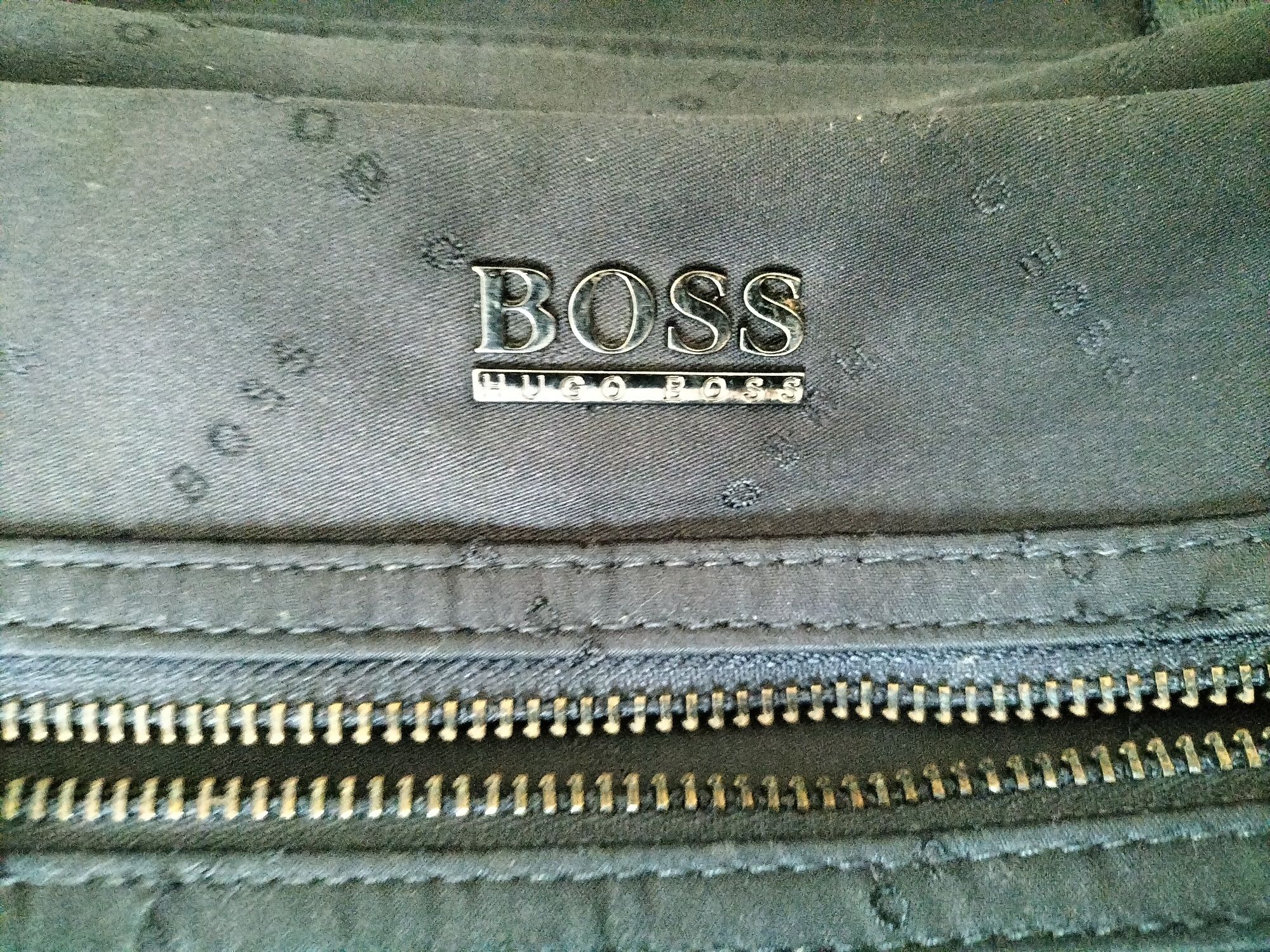 Mala maternidade Hugo boss