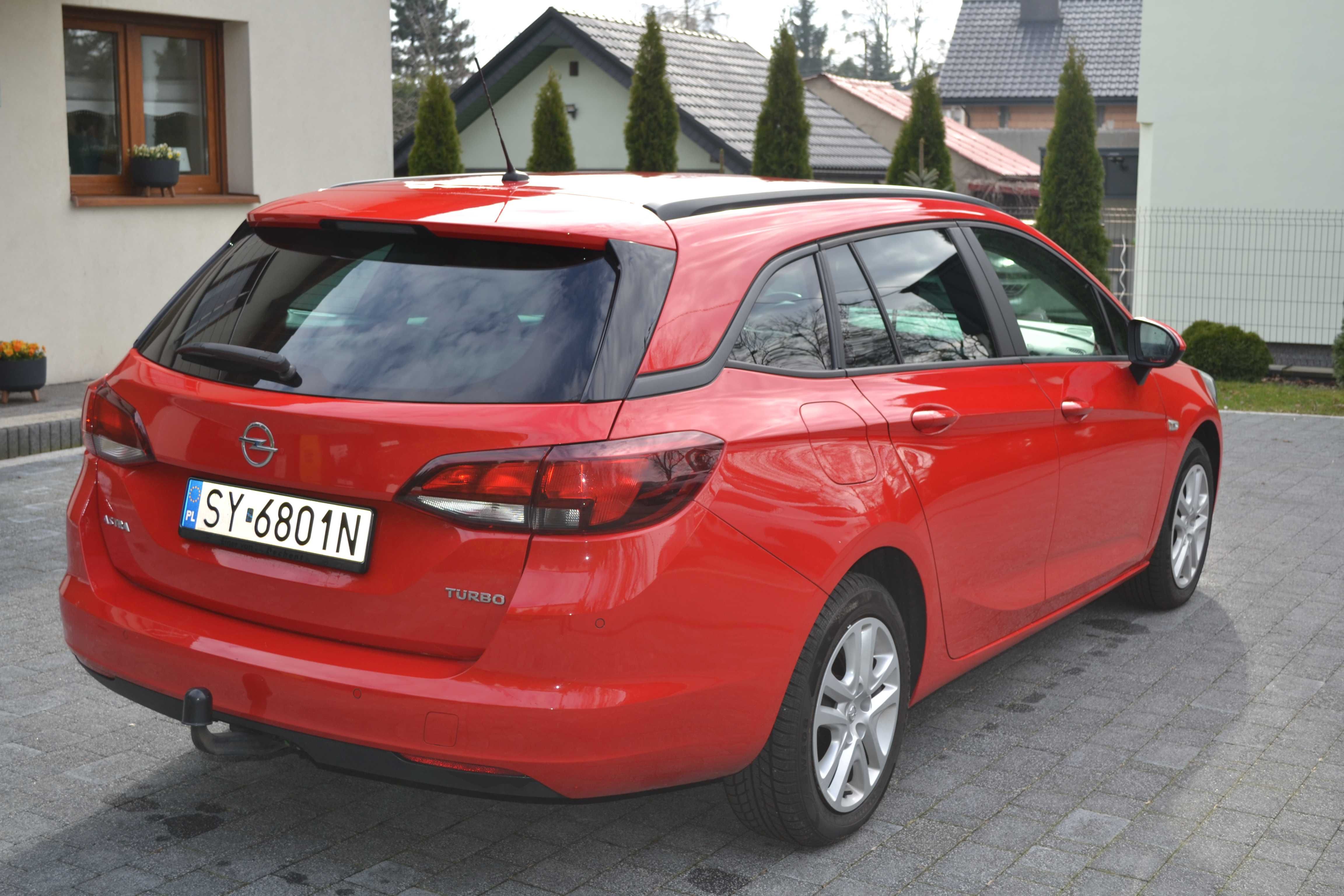 Opel Astra 1.4 Turbo Sports Tourer Edition Bezwypadkowy