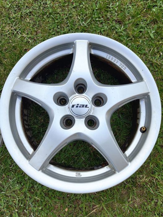 Felgi RIAL R16 5x112 6,5Jx16 H2 ET50 pasują do Ford Volvo peugeot itp
