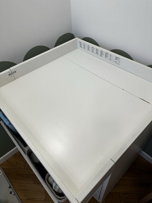 Komoda Myllra biała z przewijakiem i matą gratis
