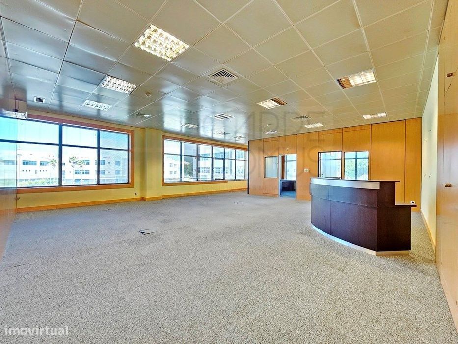 Escritórios com 780 m² na Quinta da Beloura
