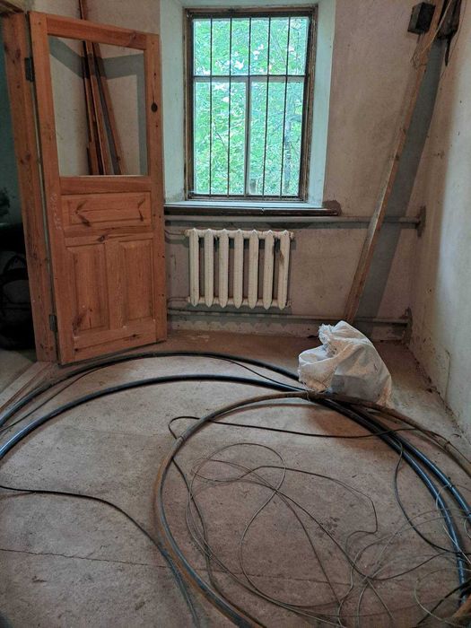 Продам новый 4-х комн. дом, земли 50 сот. Все удобства.