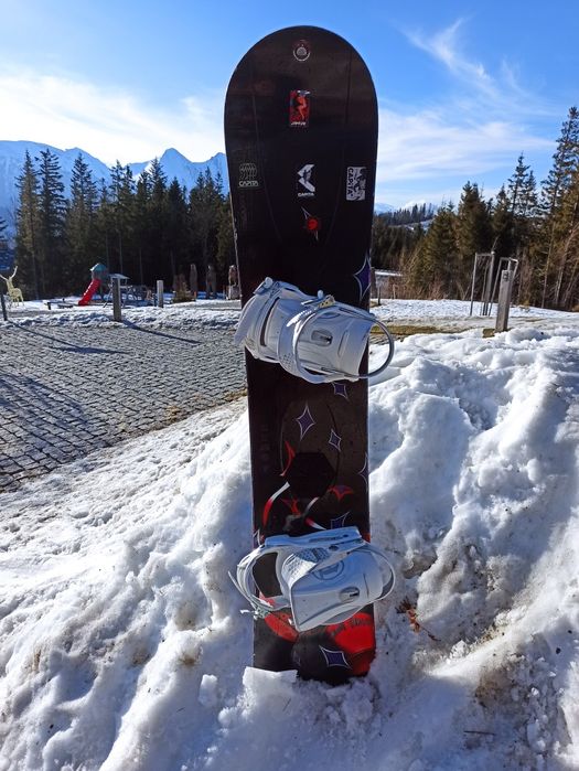 Deska snowboardowa 158