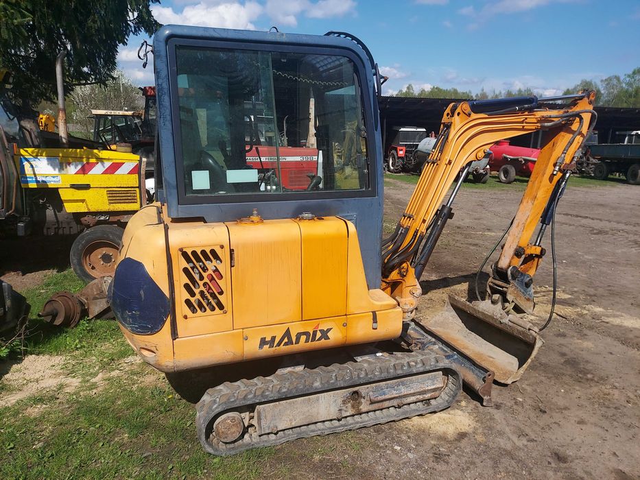 Minikoparka Hanix h22 B 2,5 t