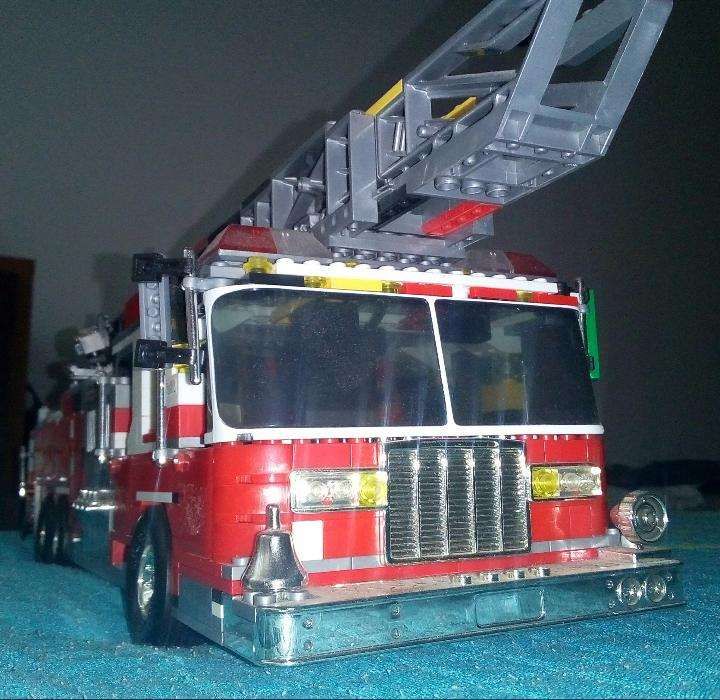 Camião dos bombeiros de lego(oportunidade)