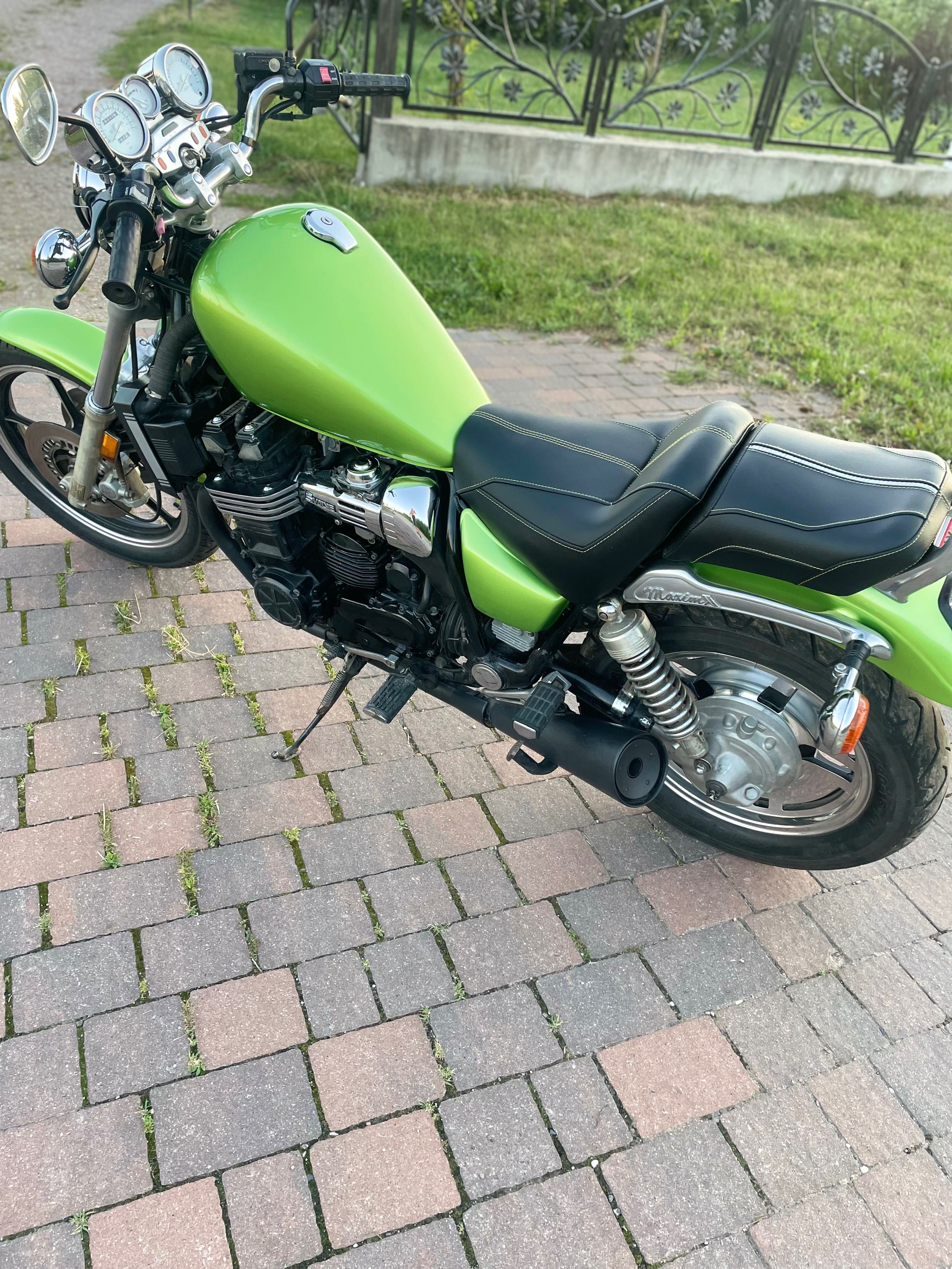 Yamaha xj 700 maxim