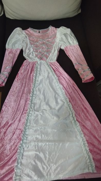 Strój karnawałowy księżniczka roz. 128